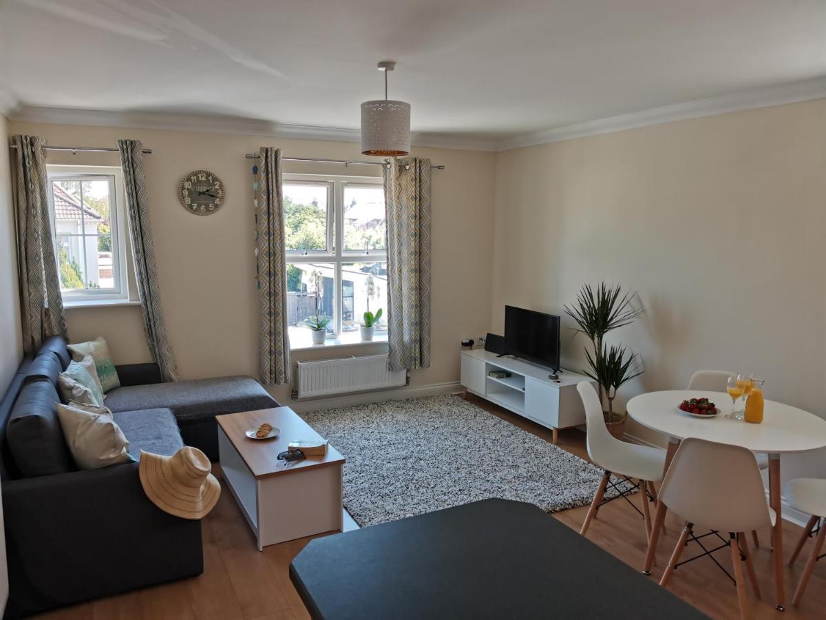 Poseidon Friends Apartment Bournemouth Luaran gambar